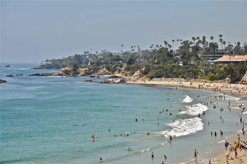 Irvine, California 92618, United States, 4 Bedrooms Bedrooms, ,4 BathroomsBathrooms,Residential,Active,189008