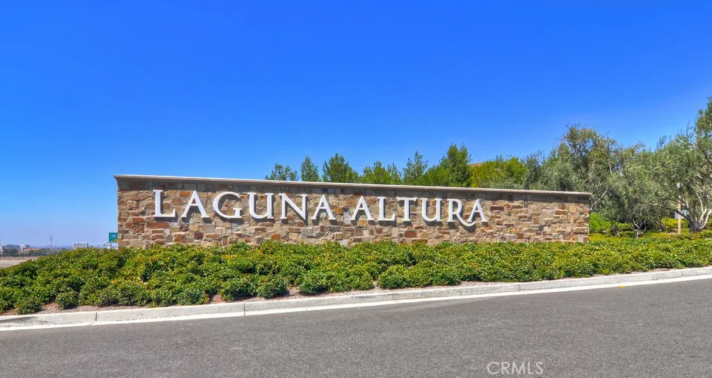 Irvine, California 92618, United States, 4 Bedrooms Bedrooms, ,4 BathroomsBathrooms,Residential,Active,189008