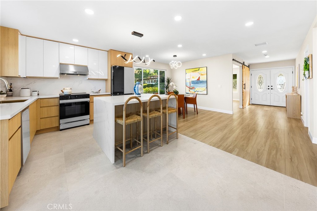 29805 Knoll View Drive