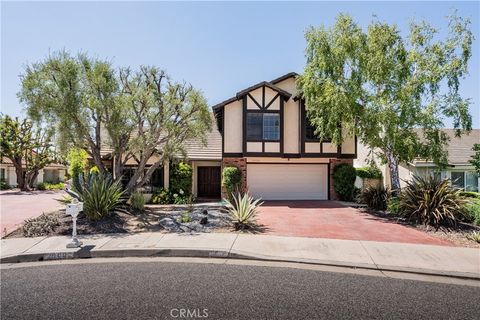 Photo of 29004 Garden Oaks Court, Agoura Hills, CA 91301 (MLS # SR26112819)