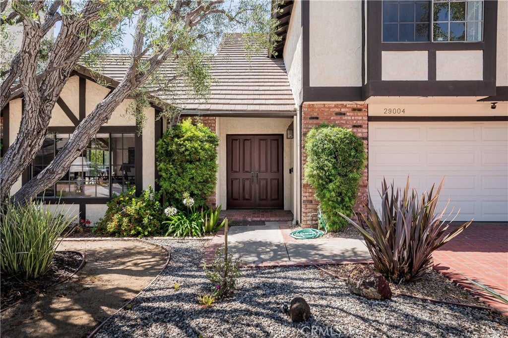 29004 Garden Oaks Court, Agoura Hills CA 91301