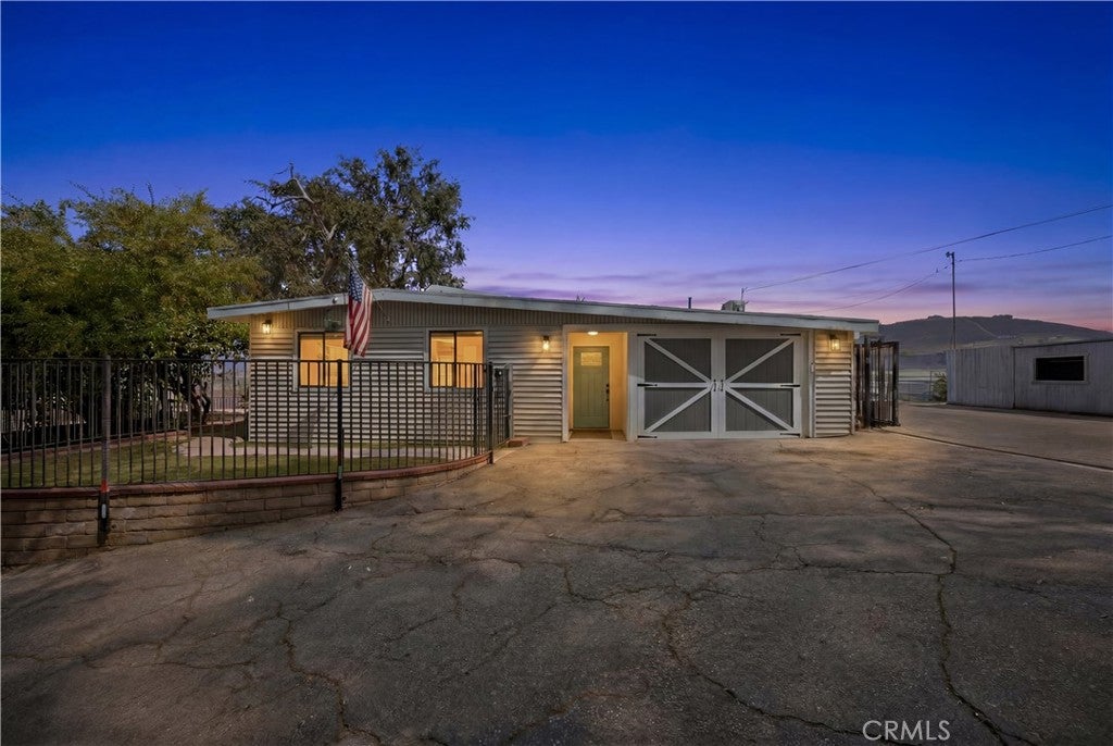 10170 Maude Ave AVE, Sunland CA 91040
