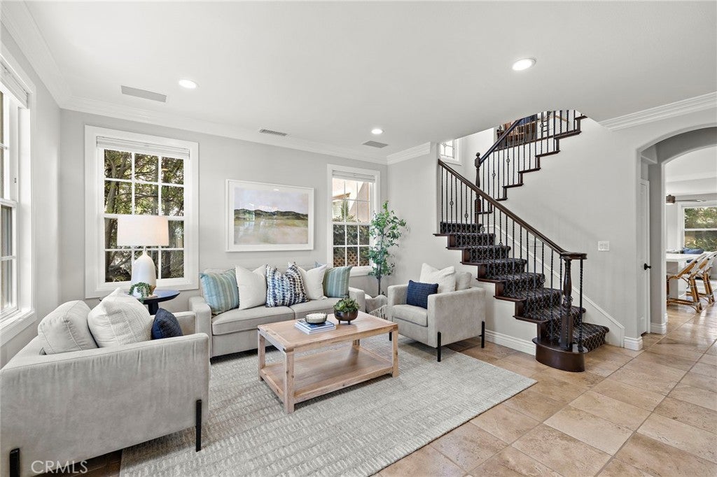 2 Mayville Place
