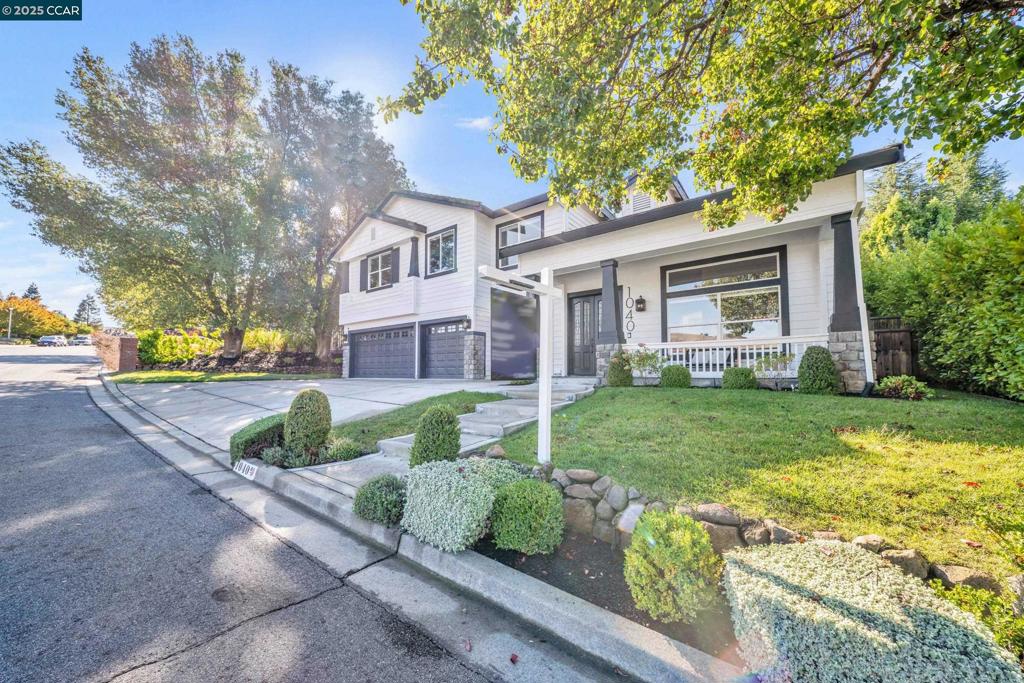 PEACOCK CREEK - Residential