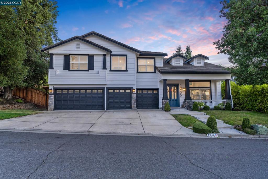 PEACOCK CREEK - Residential