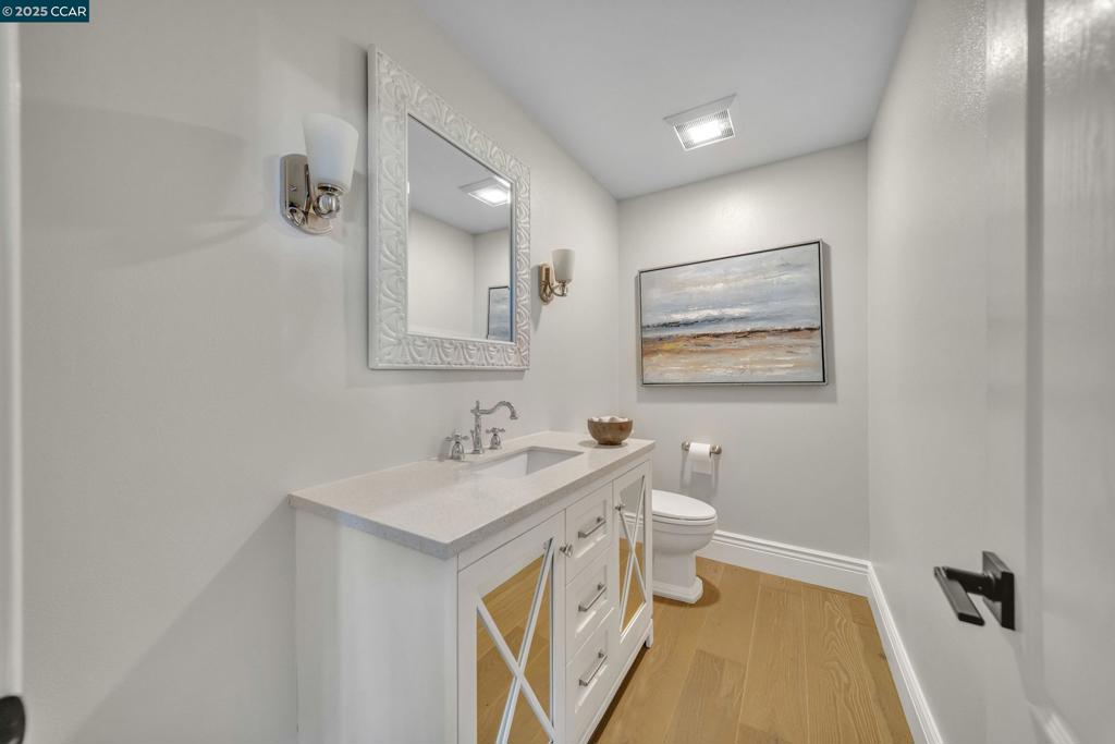 PEACOCK CREEK - Residential