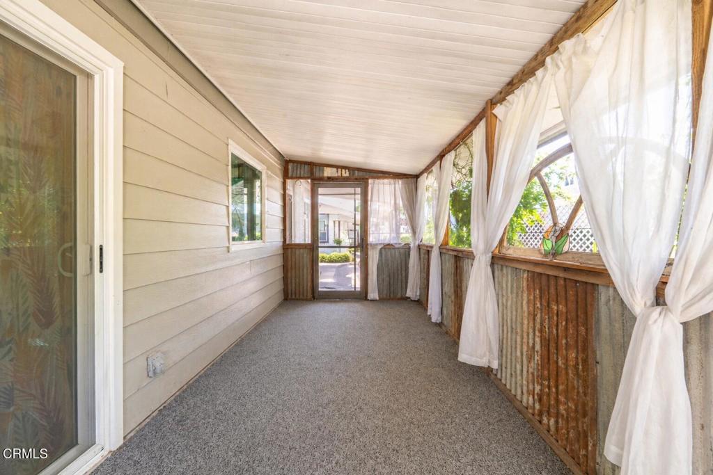 950 Woodland Avenue 1