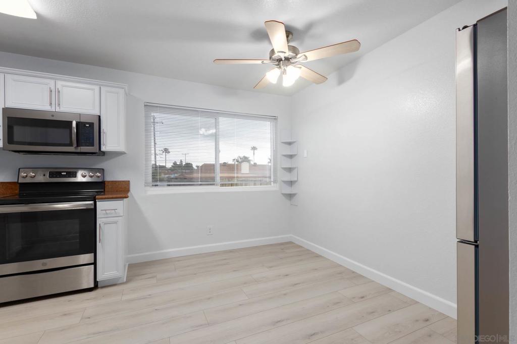 6750 Beadnell Way 39