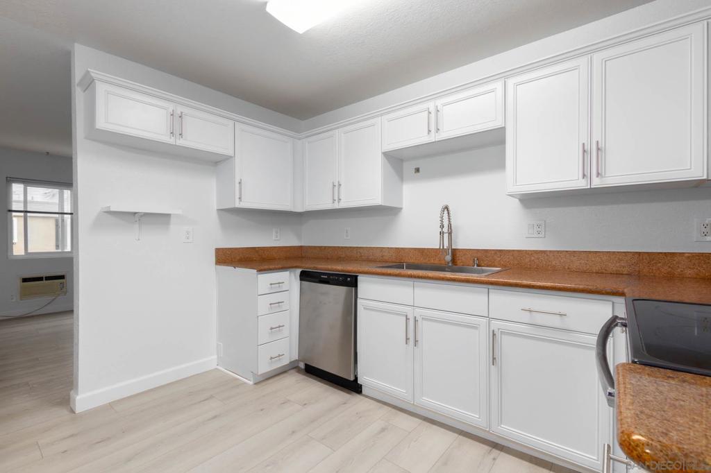 6750 Beadnell Way 39