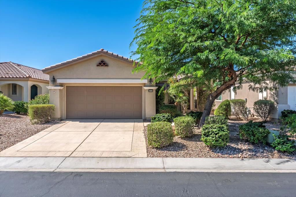 80545 Avenida Camarillo