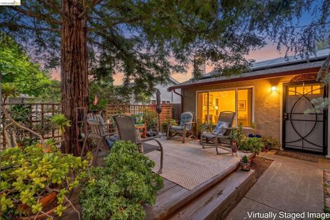 Photo of 3411 Dimaggio Way Way, Antioch, CA 94509 (MLS # 41132739)