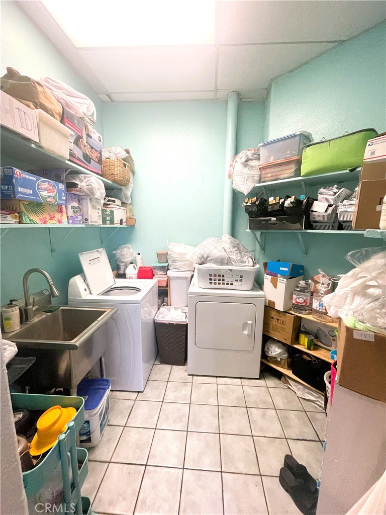 9250 Garden Grove 8