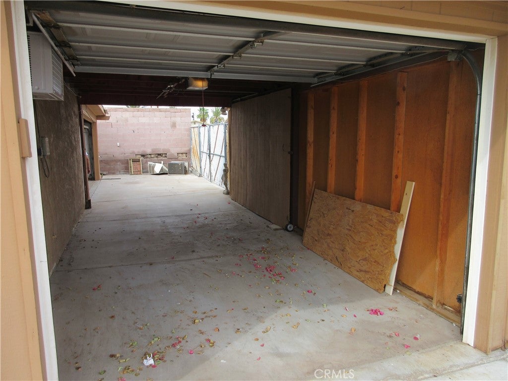 1420 Coronado
