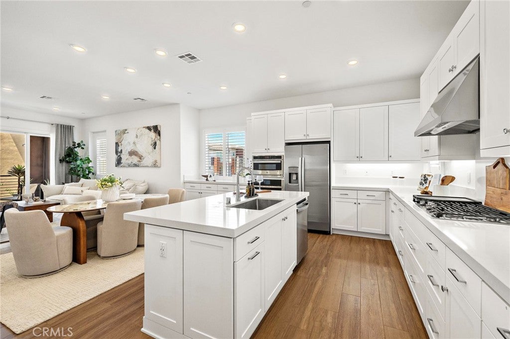 259 Lynx, Irvine CA 92618 - Photo 30
