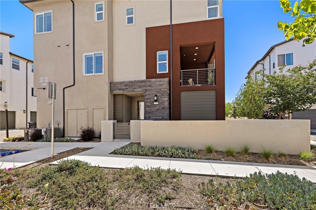 259 Lynx, Irvine CA 92618 - Photo 7
