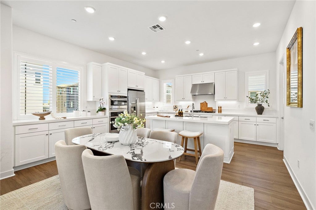 259 Lynx, Irvine CA 92618 - Photo 27