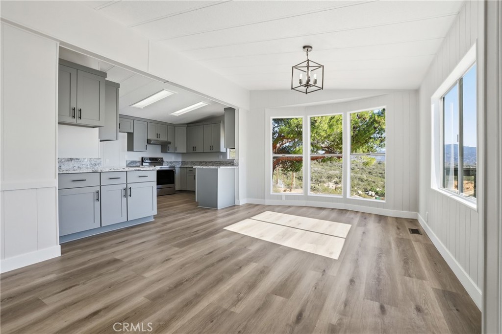 40270 Vans Vision Road