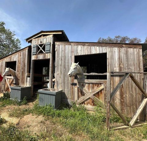 Photo of 608 Windmill Ranch Road, Encinitas, CA 92024 (MLS # NDP2602670)