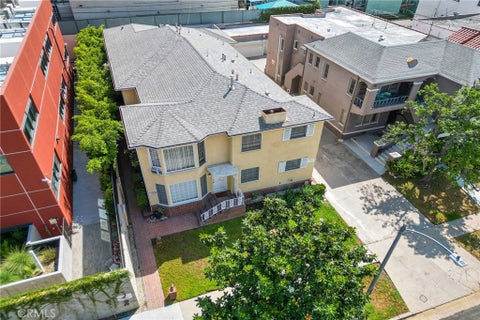Photo of 1048 S Corning Street, Los Angeles, CA 90035 (MLS # CV26203150)