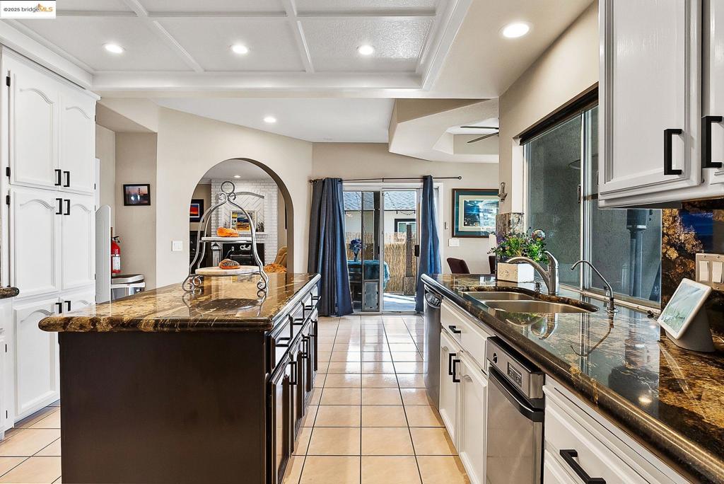 DEEP WATER - Residential