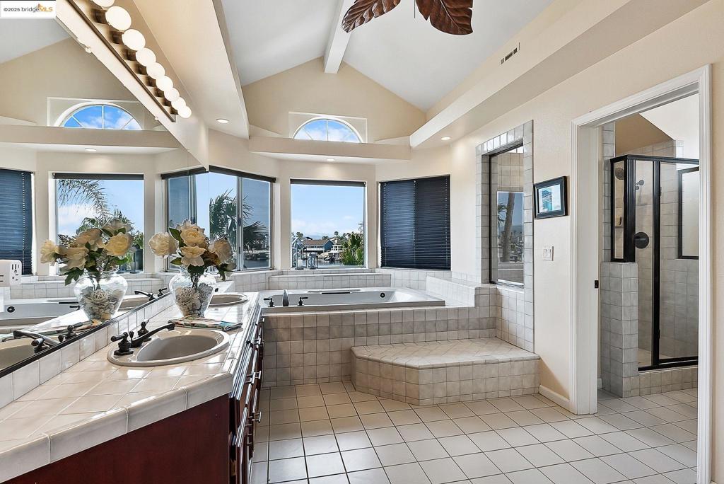 DEEP WATER - Residential