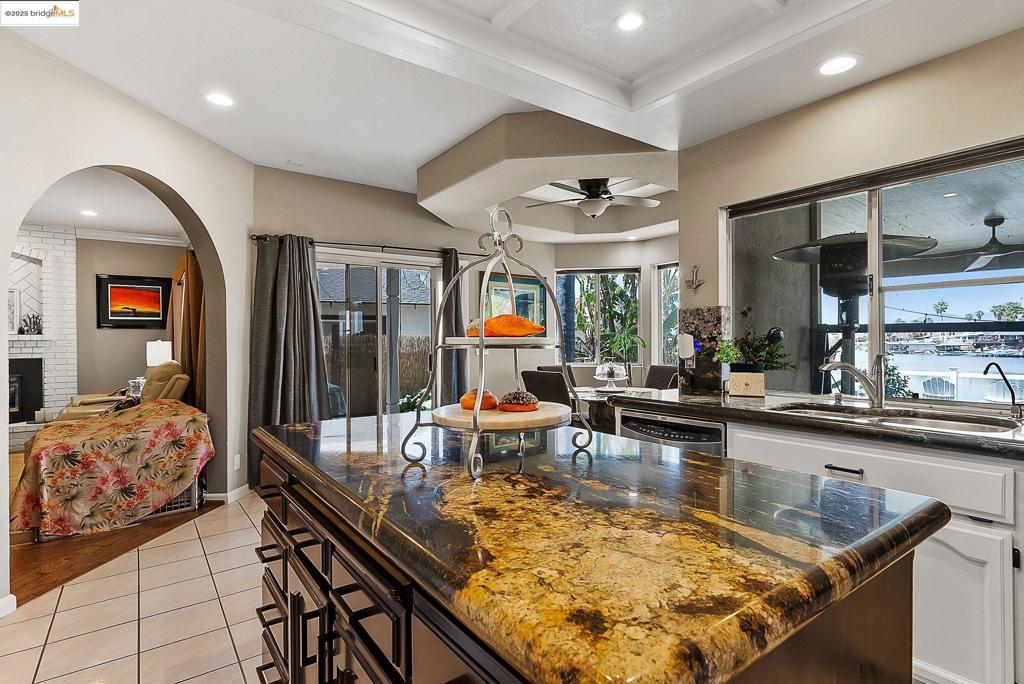 DEEP WATER - Residential