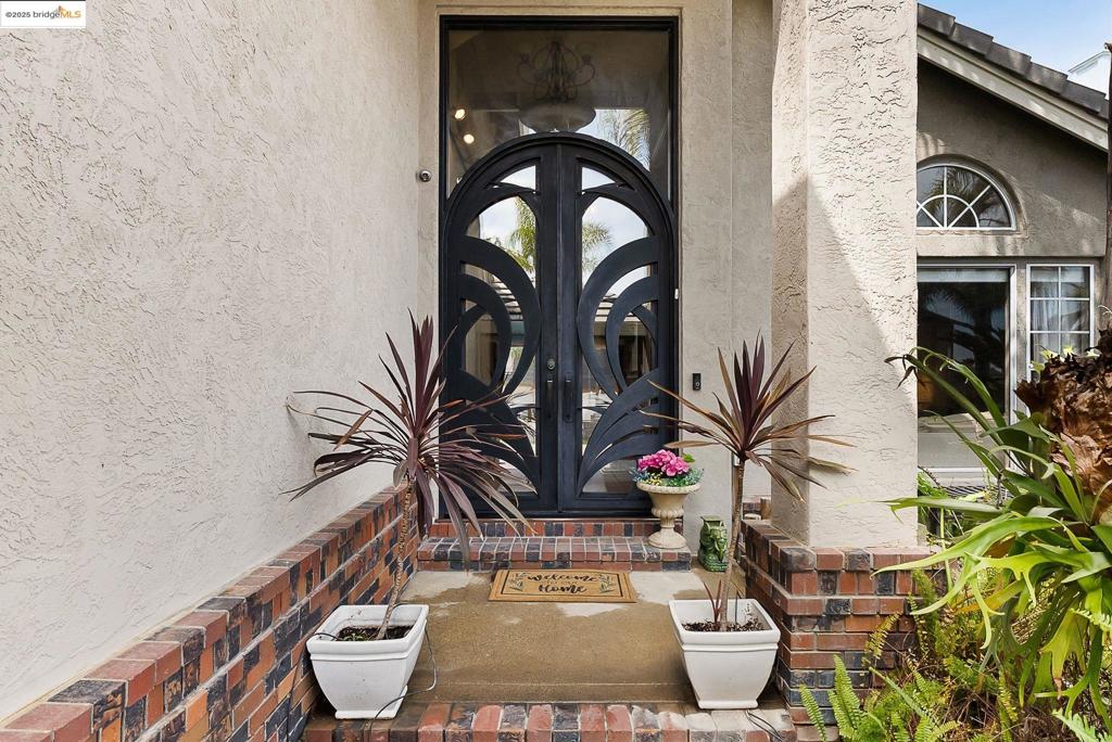 DEEP WATER - Residential