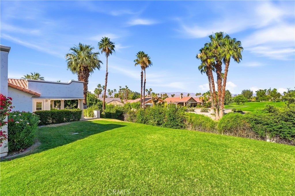 128 Desert Falls Drive E