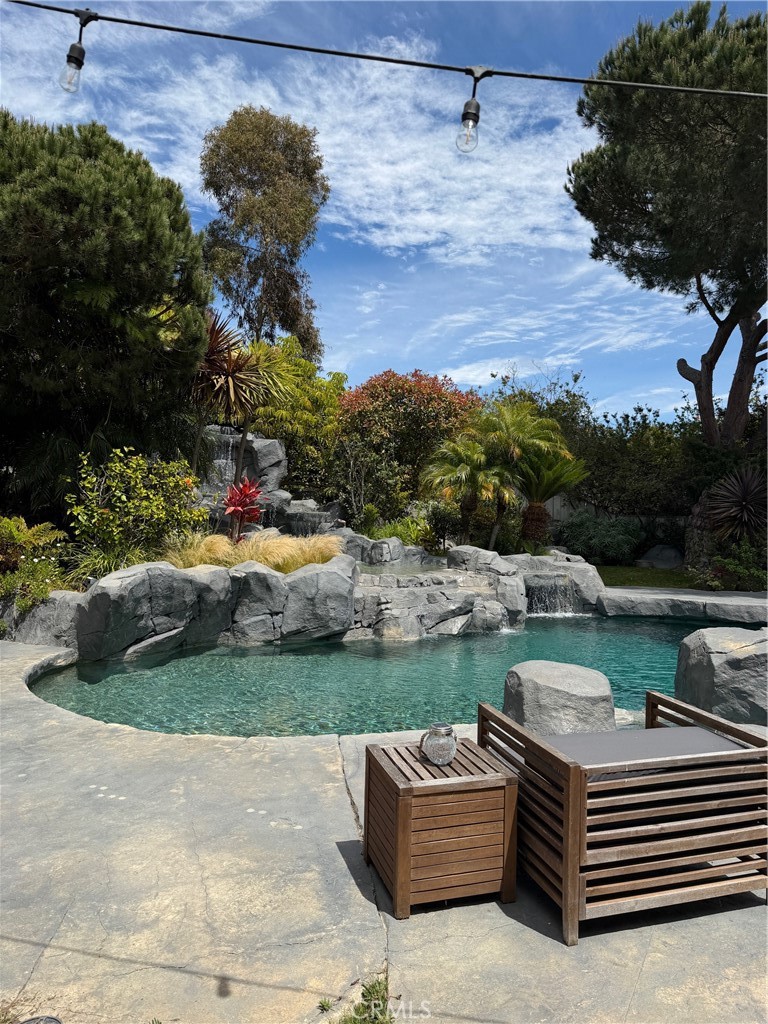 210 Monarch Bay