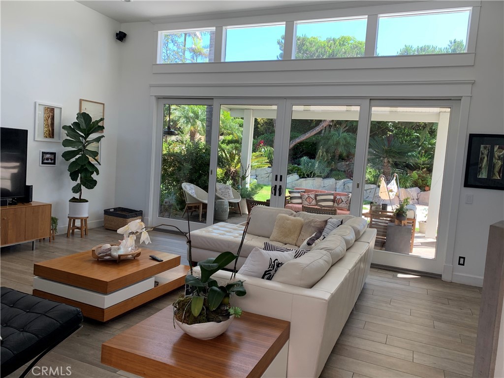 210 Monarch Bay