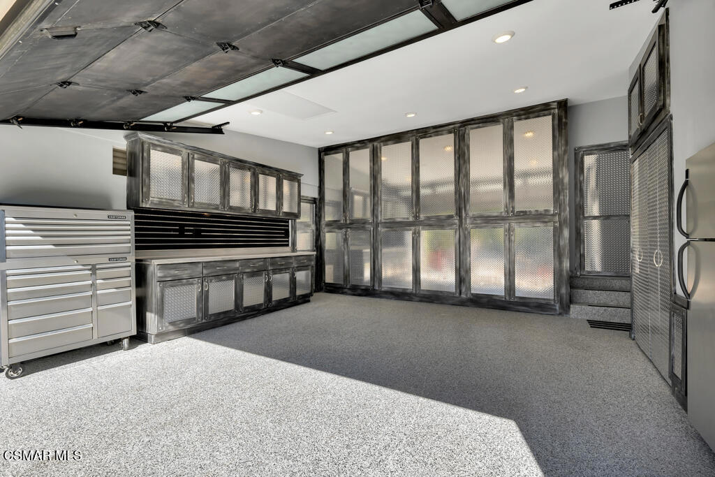 Bridle Path (New)-316 - 316 - Residential