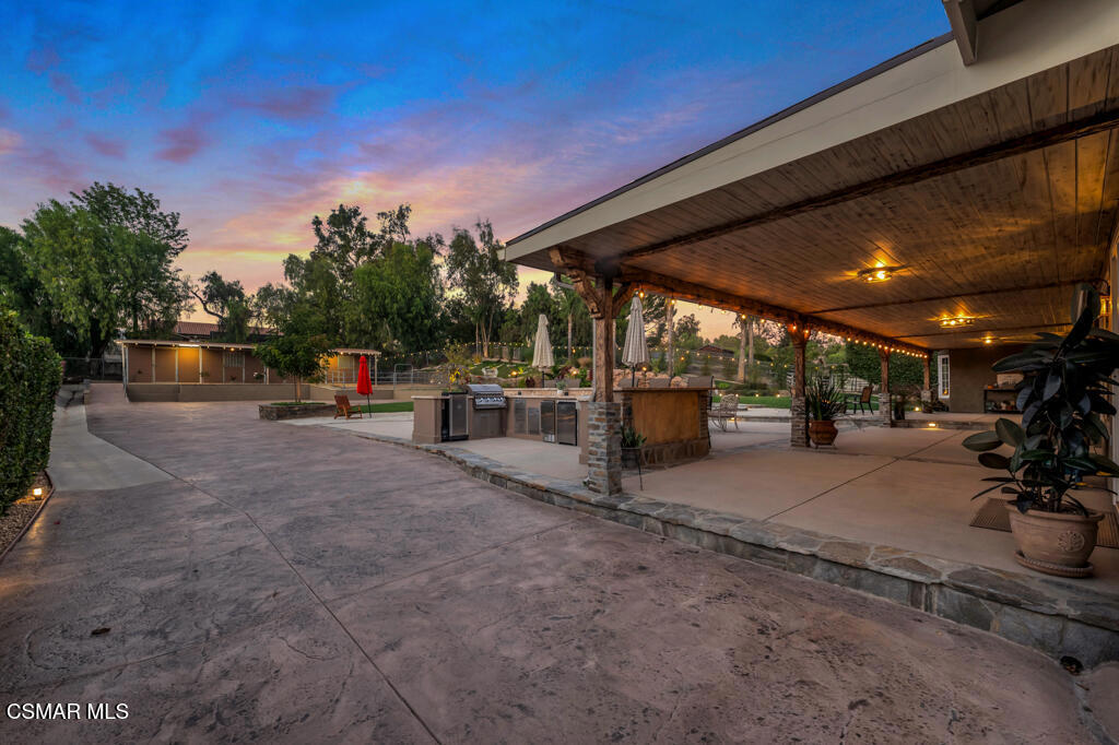 Bridle Path (New)-316 - 316 - Residential