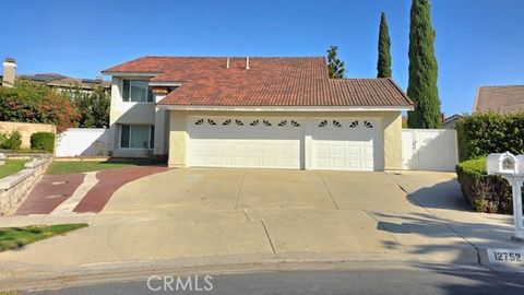 12752 Castleford Lane Cerritos CA 90703
