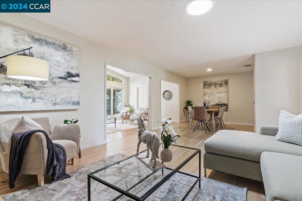 WALNUT LANDS - Residential