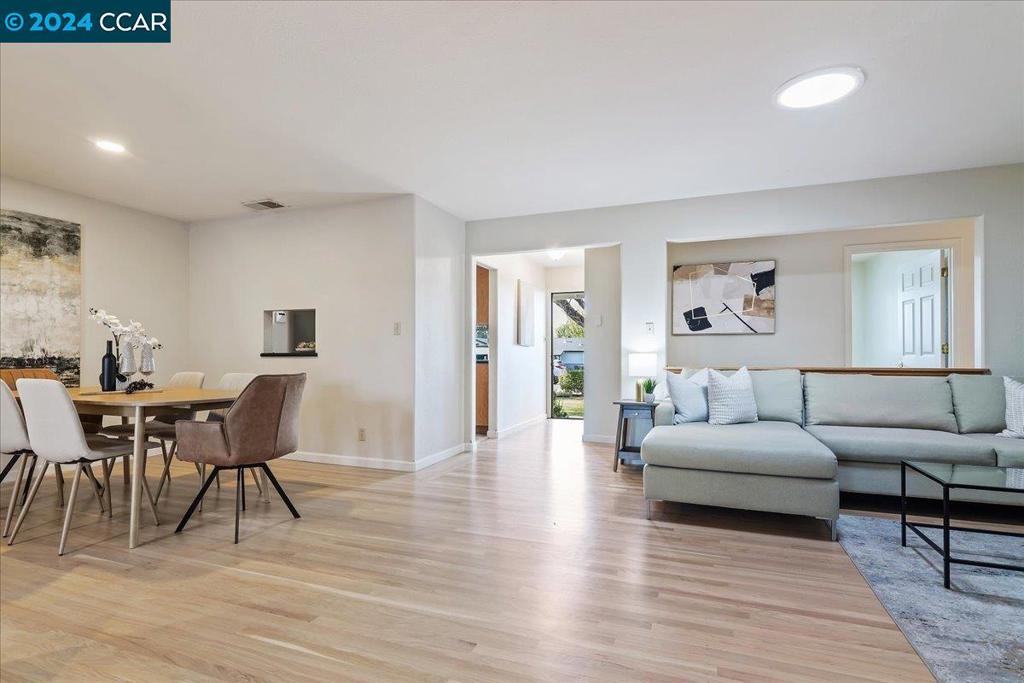 WALNUT LANDS - Residential