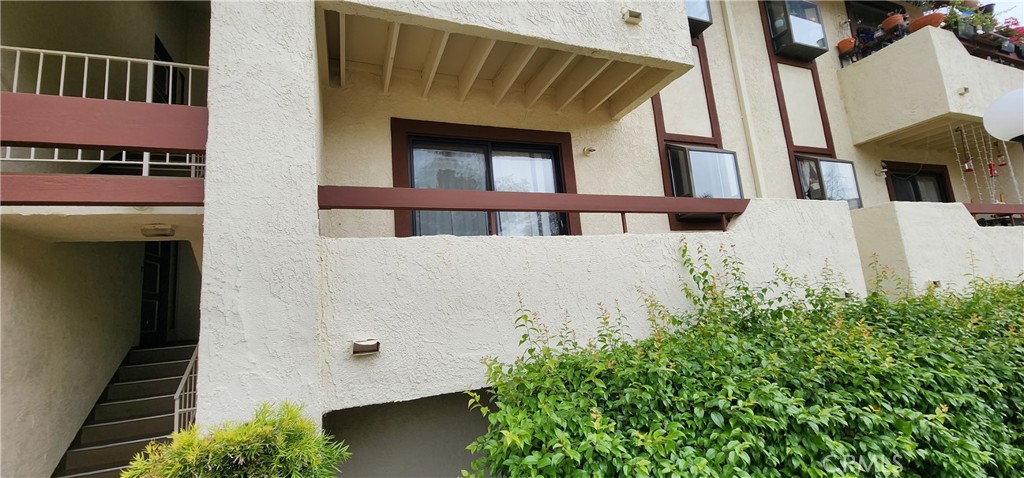The carpets will be cleaned, as well there will be new paint throughout the unit as well as new blinds in the bedrooms.
The master has a large walk-in closet and its own bathroom.
There is a large tandem detached garage, washer, and dryer supplied and are in the unit.
There are swimming pools/spas and a kids' playing ground area right nearby.
The large newly built community center is next door, and walking to restaurants and shopping is easy.
It is an ideal living area with a good school district. There is 24-hour security patrolling in the friendly neighborhood.
The owner pays for the water & trash; the tenant pays for Electricity, gas, and internet.
Small dog OK
UNIT AMENITIES
Air conditioner, Carpet, Climate control, Dishwasher, Disposal, Dryer, Garage parking, Handrails, Heat, Linen closet, Pet friendly, Private balcony, Refrigerator, Stove and oven, Walk-in closets, Window coverings