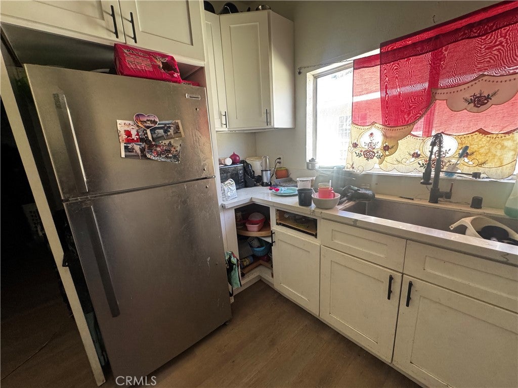 281 E 48th Street
