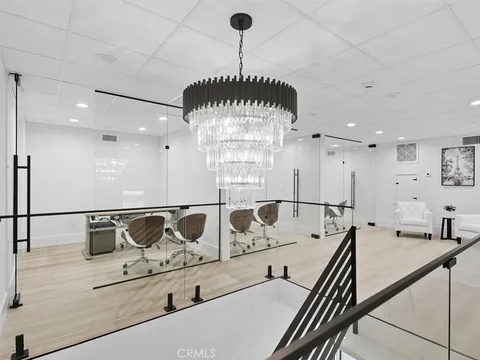 MLS: OC26065622