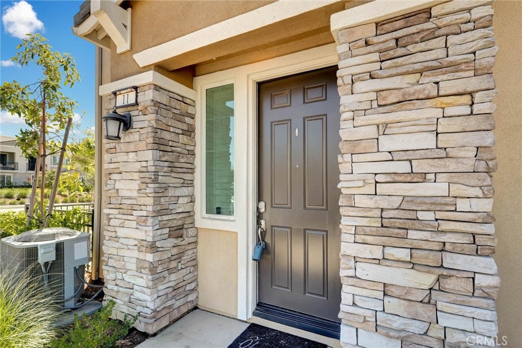 16571 Wyndham 11