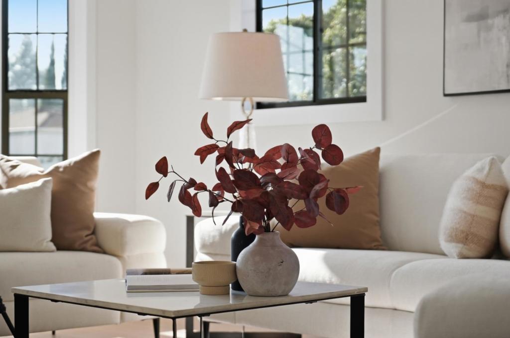 41392 Beatrice Street