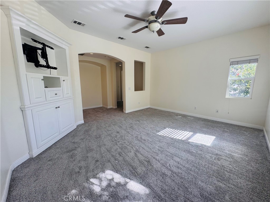 Claiborne (CLAI) - Residential Lease