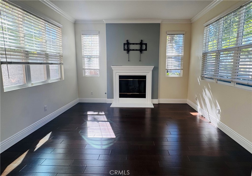 Claiborne (CLAI) - Residential Lease