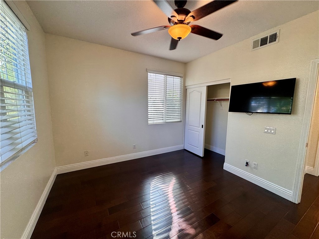 Claiborne (CLAI) - Residential Lease