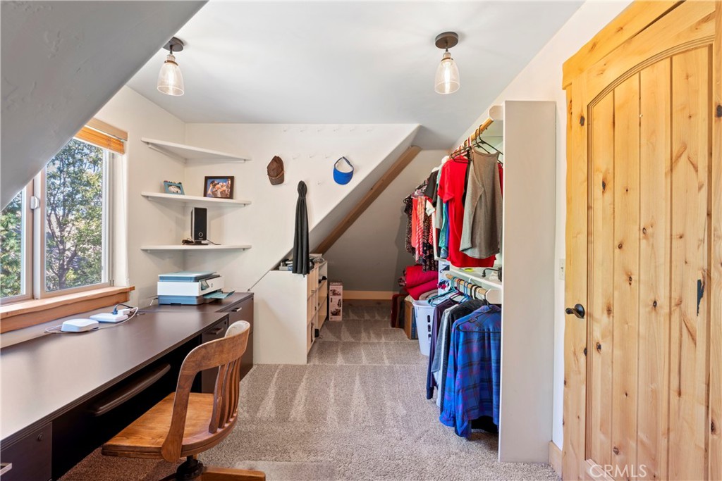Arrowhead Woods (AWHW) - Residential