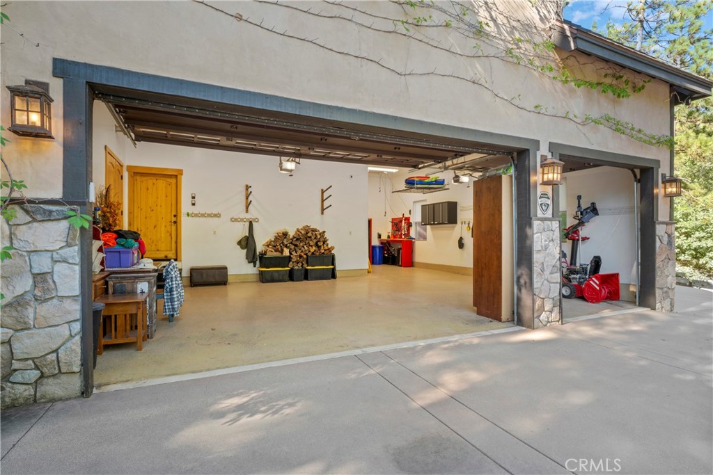 Arrowhead Woods (AWHW) - Residential