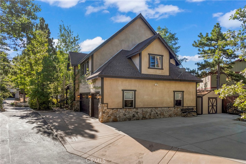 Arrowhead Woods (AWHW) - Residential