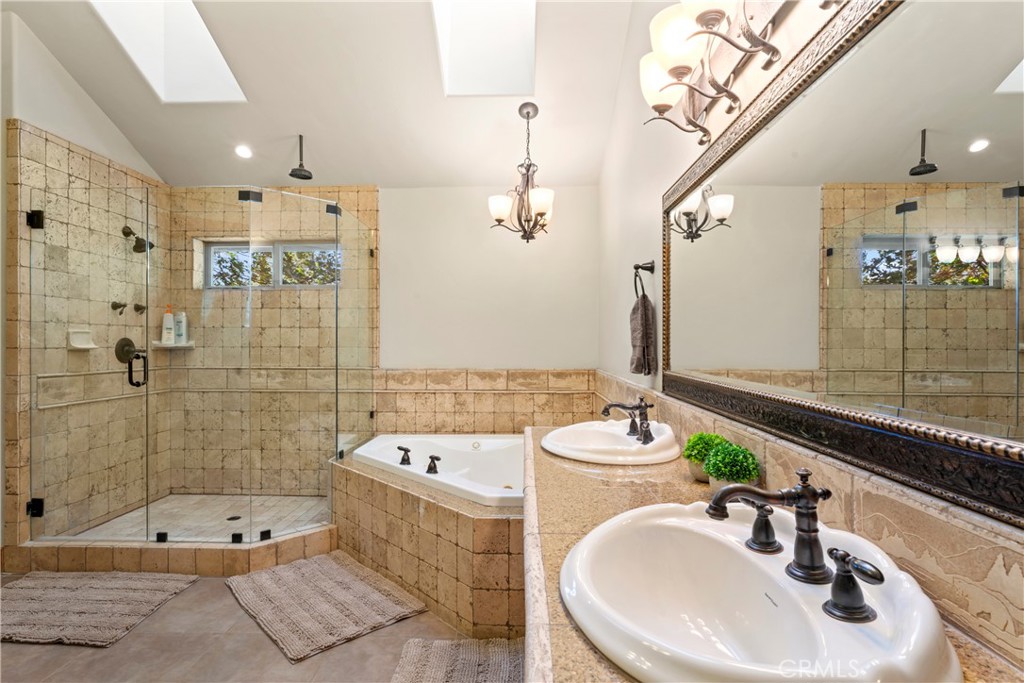 Arrowhead Woods (AWHW) - Residential