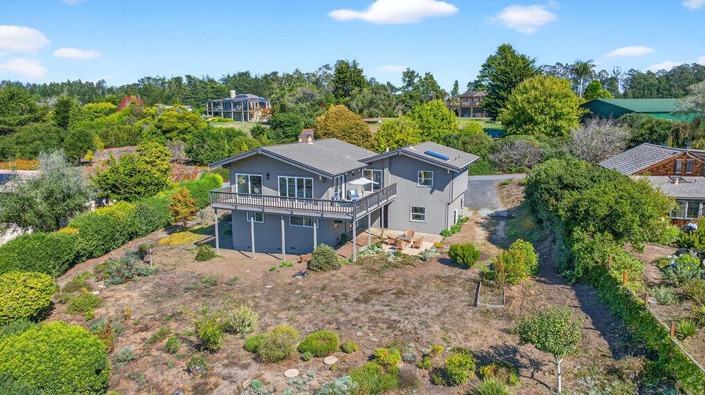 29 Crest Lane