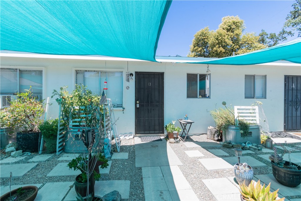 7116 7124 Sombrilla Ave