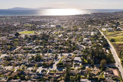 Tiny photo for 3940 Foothill Road, Ventura, CA 93003 (MLS # V1-35129)